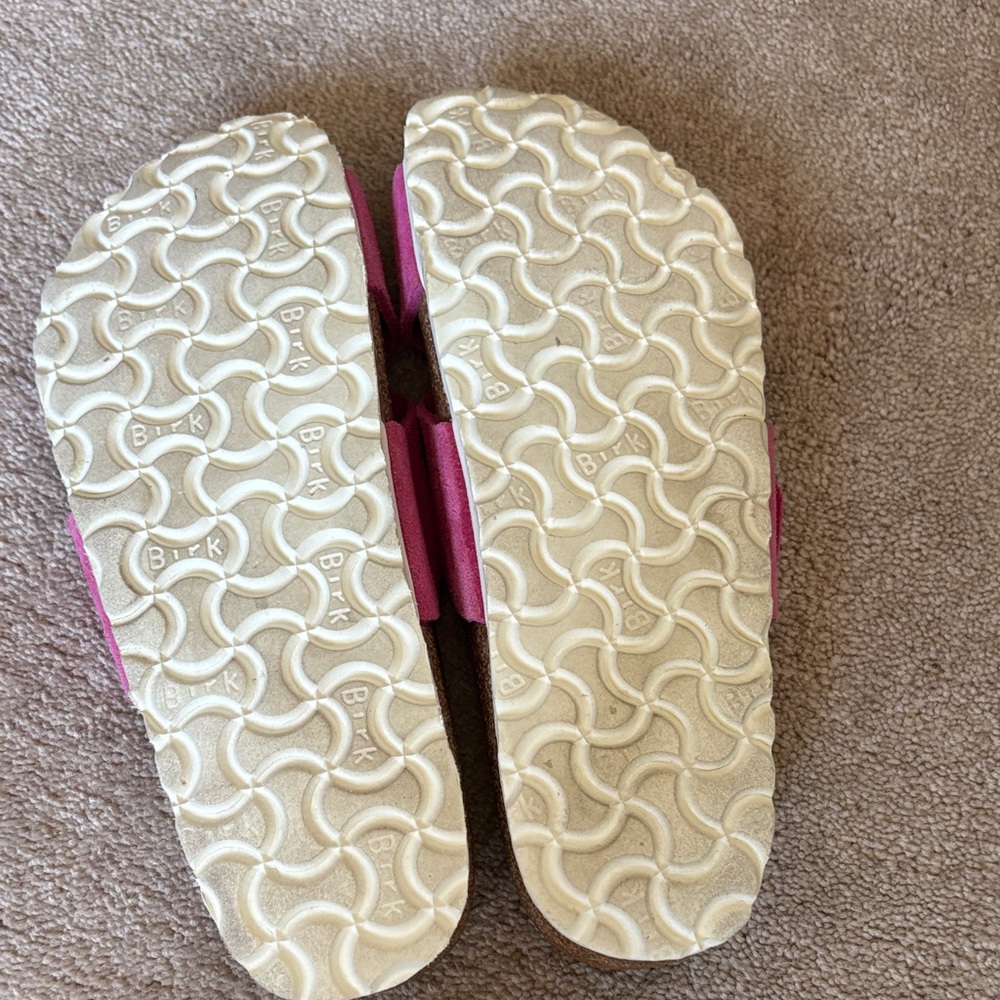 Birkenstock Women's Fuchsia Sandals - Picture 4 of 4
